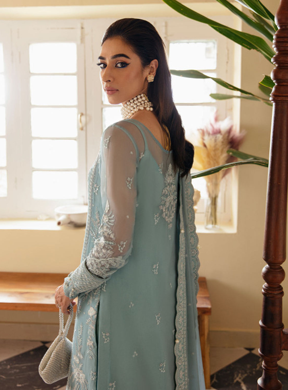 Gulaal Embroidered Chiffon Unstitched 4 Piece Suit - 05 Gulaal Embroidered Chiffon Unstitched 4 Piece Suit - 05