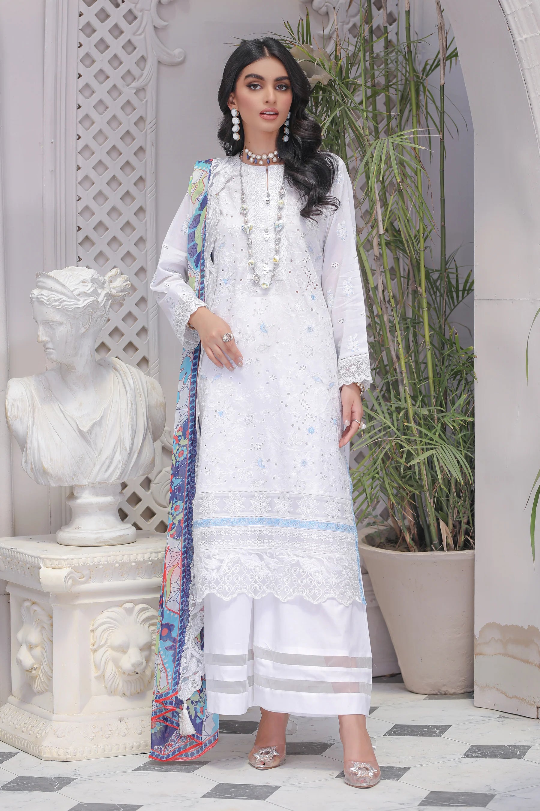 D#5481 LSM Lakhany Luckhnowi Premium Emb Lawn Edition 323 D#5481 LSM Lakhany Luckhnowi Premium Emb Lawn Edition 323