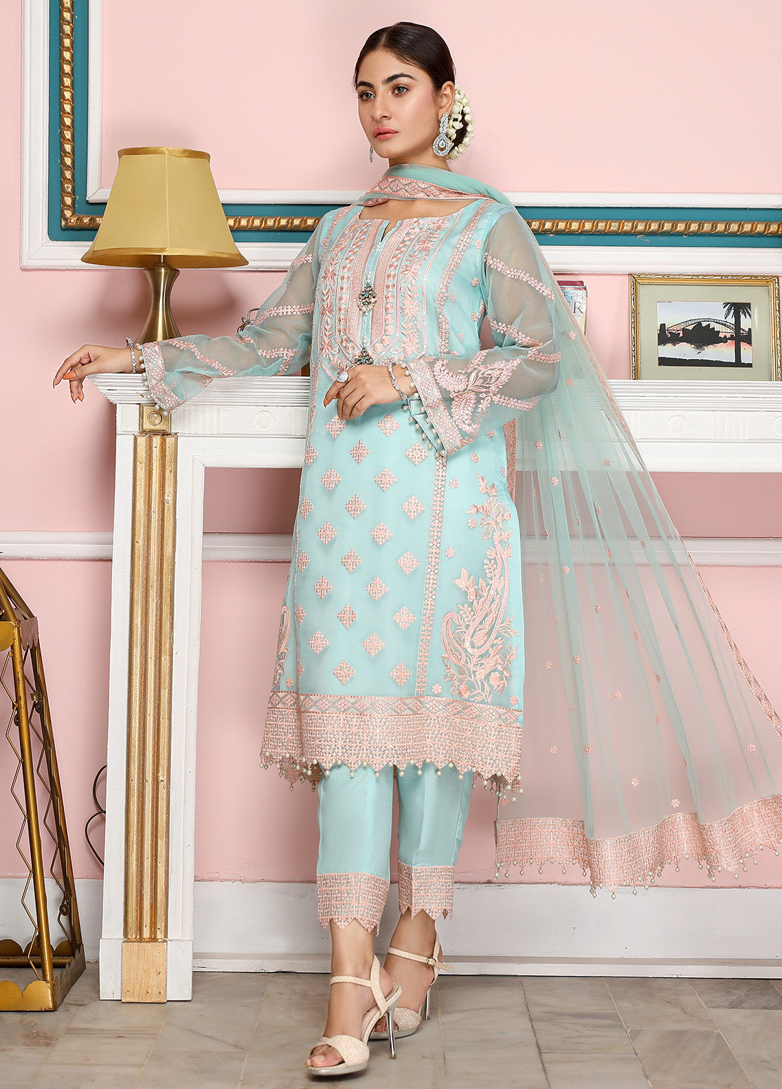 Kaynaat By Laveen Organza Unstitched 3 Piece Suit - LV24K LOK-002 FALAK Kaynaat By Laveen Organza Unstitched 3 Piece Suit - LV24K LOK-002 FALAK