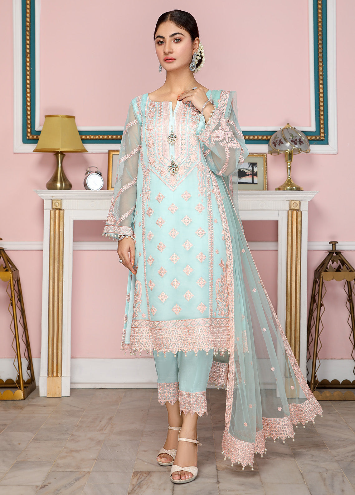 Kaynaat By Laveen Organza Unstitched 3 Piece Suit - LV24K LOK-002 FALAK Kaynaat By Laveen Organza Unstitched 3 Piece Suit - LV24K LOK-002 FALAK