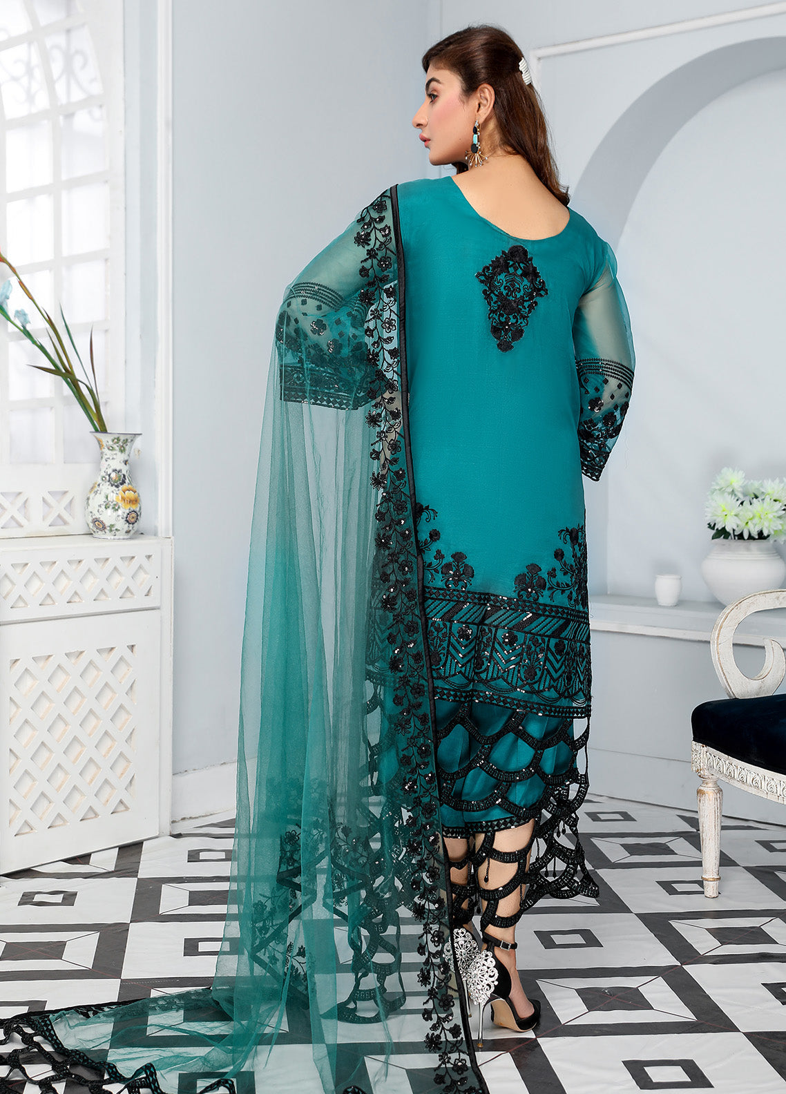 Kaynaat By Laveen Organza Unstitched 3 Piece Suit - LV24K LOK-006 SAHIL Kaynaat By Laveen Organza Unstitched 3 Piece Suit - LV24K LOK-006 SAHIL