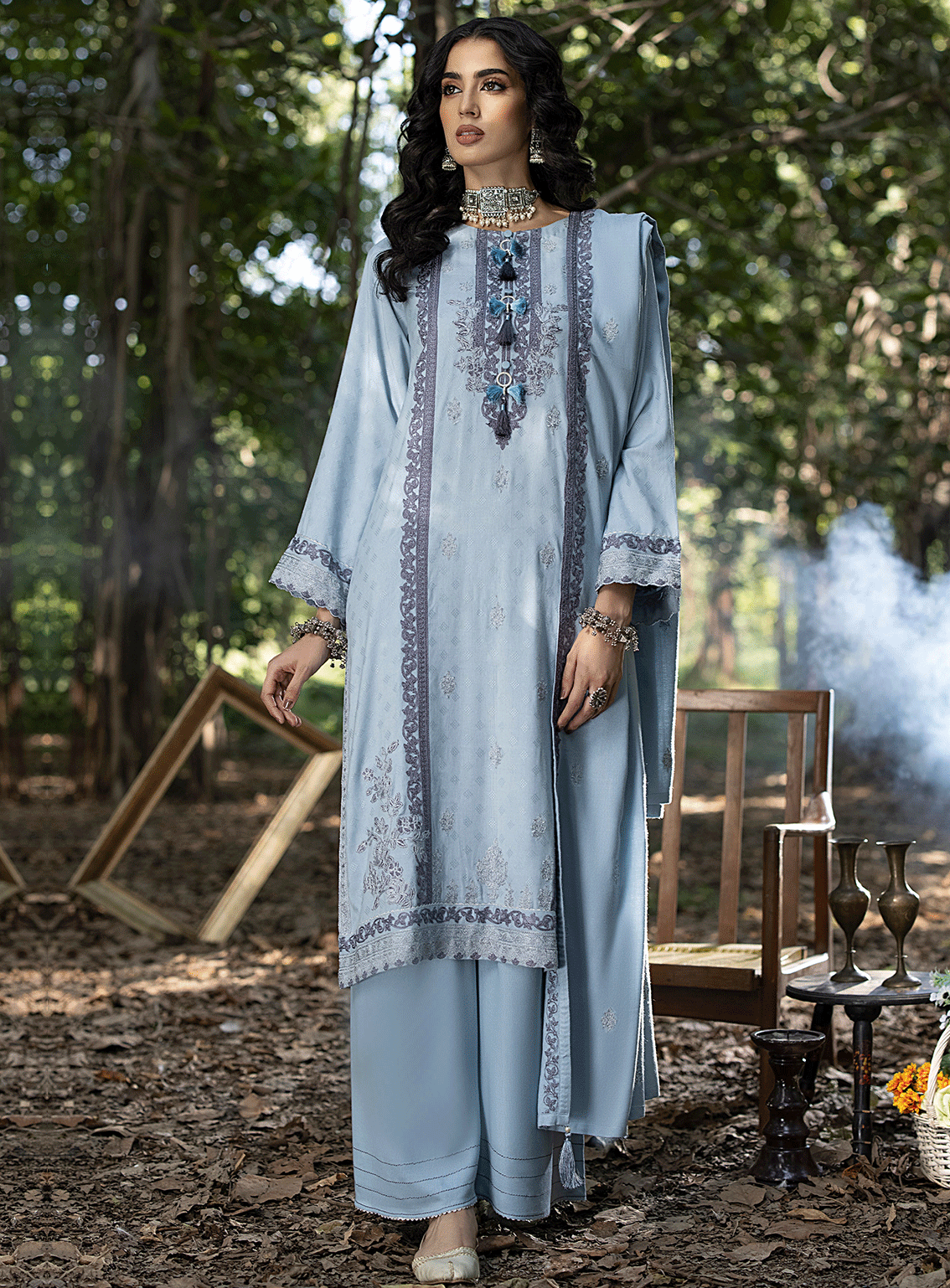 Lakhany By LSM Embroidered Cashmi Wool Unstitched 3 Piece Suit - 0006 Lakhany By LSM Embroidered Cashmi Wool Unstitched 3 Piece Suit - 0006