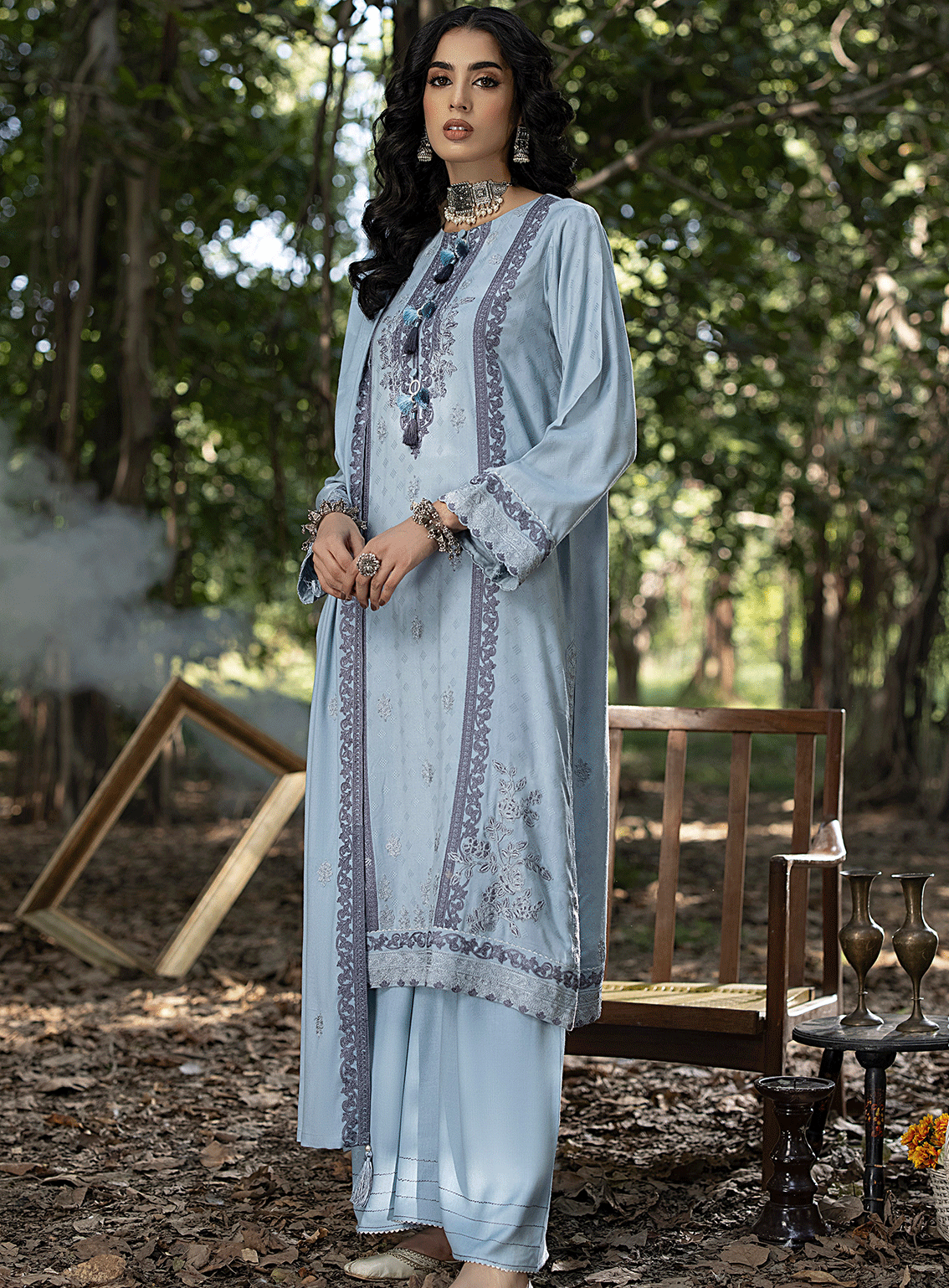 Lakhany By LSM Embroidered Cashmi Wool Unstitched 3 Piece Suit - 0006 Lakhany By LSM Embroidered Cashmi Wool Unstitched 3 Piece Suit - 0006