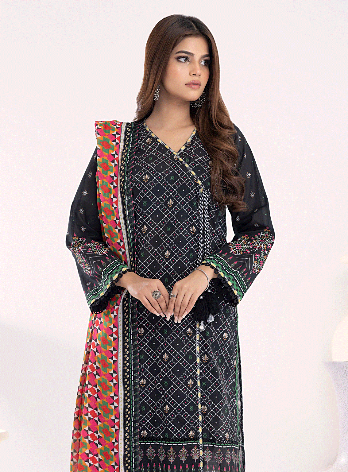 Lakhany By LSM Printed Lawn Stitched 3 Piece Suit - LG-SK-0075 Lakhany By LSM Printed Lawn Stitched 3 Piece Suit - LG-SK-0075