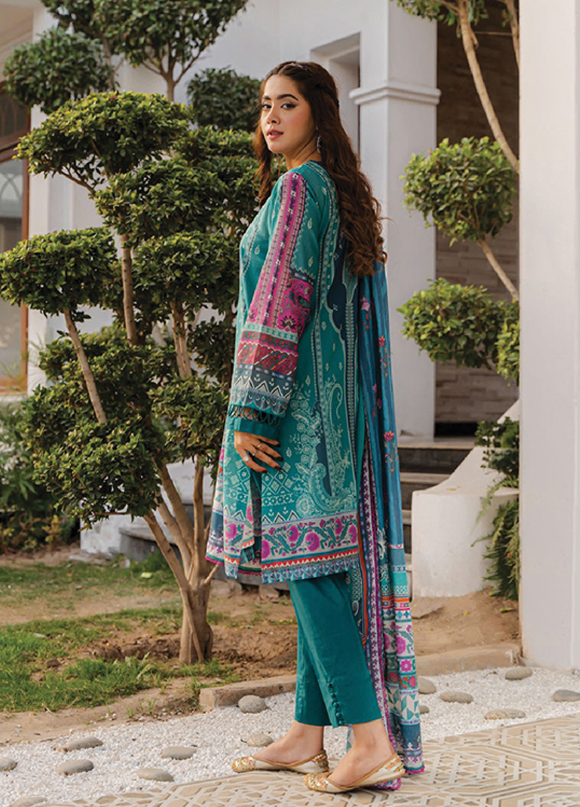 D#7B Florent Everyday Wear Printed Lawn Collection 223 D#7B Florent Everyday Wear Printed Lawn Collection 223