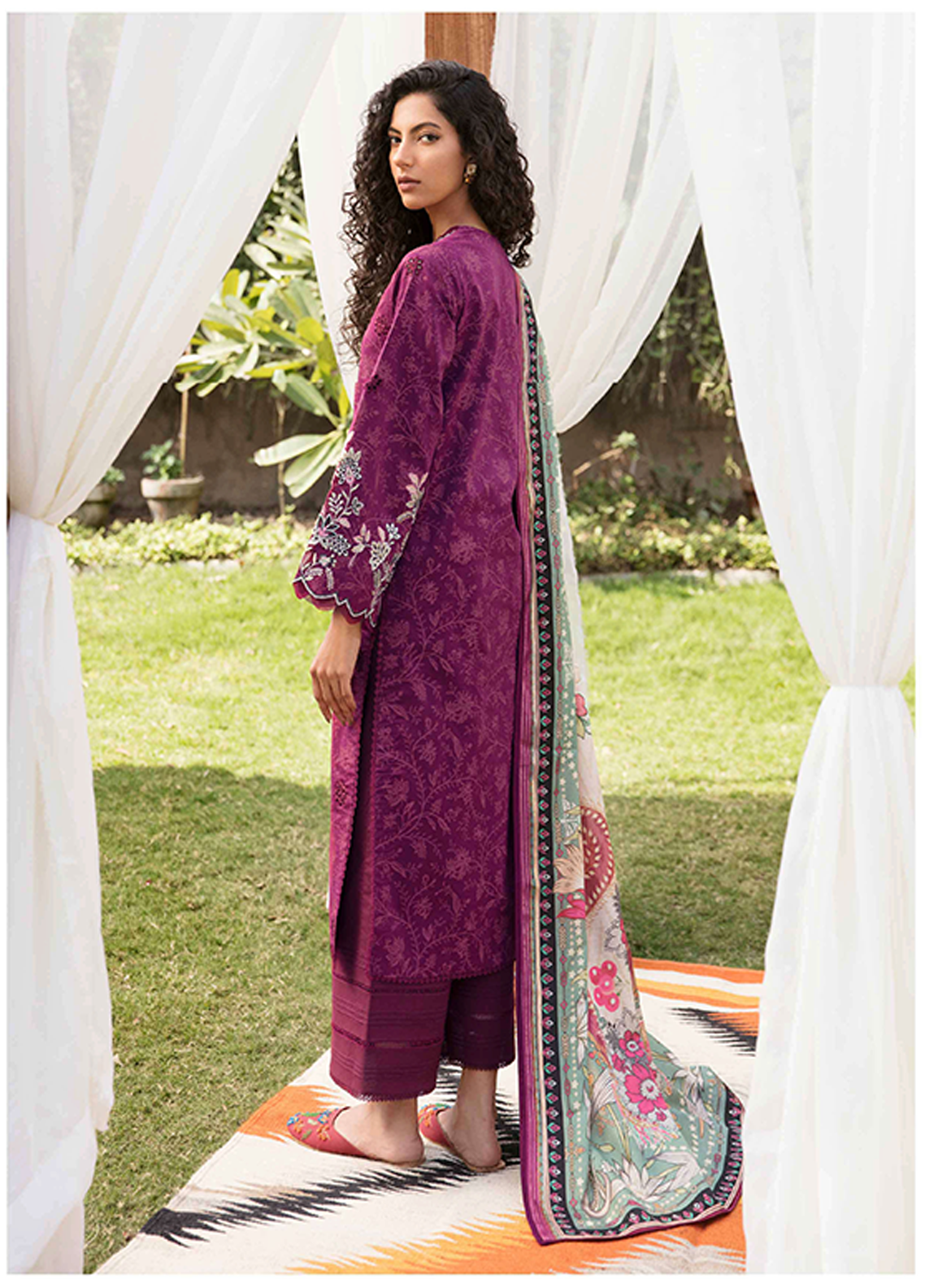 Afsanah By Seran Embroidered Lawn Unstitched 3 Piece Suit - 14 Afsanah By Seran Embroidered Lawn Unstitched 3 Piece Suit - 14