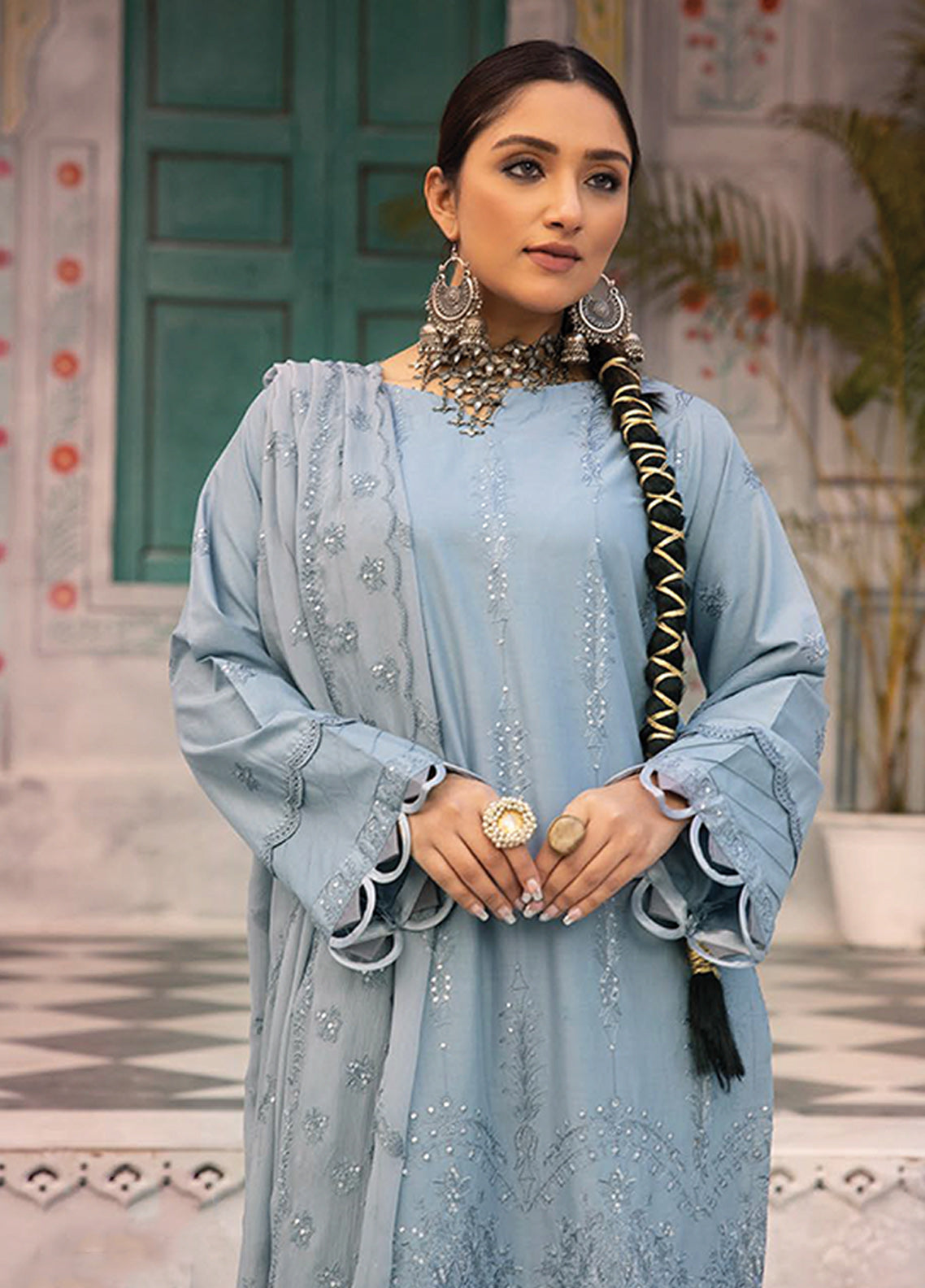 Azure By Aalaya Embroidered Lawn Unstitched 3 Piece Suit - 08 Azure By Aalaya Embroidered Lawn Unstitched 3 Piece Suit - 08