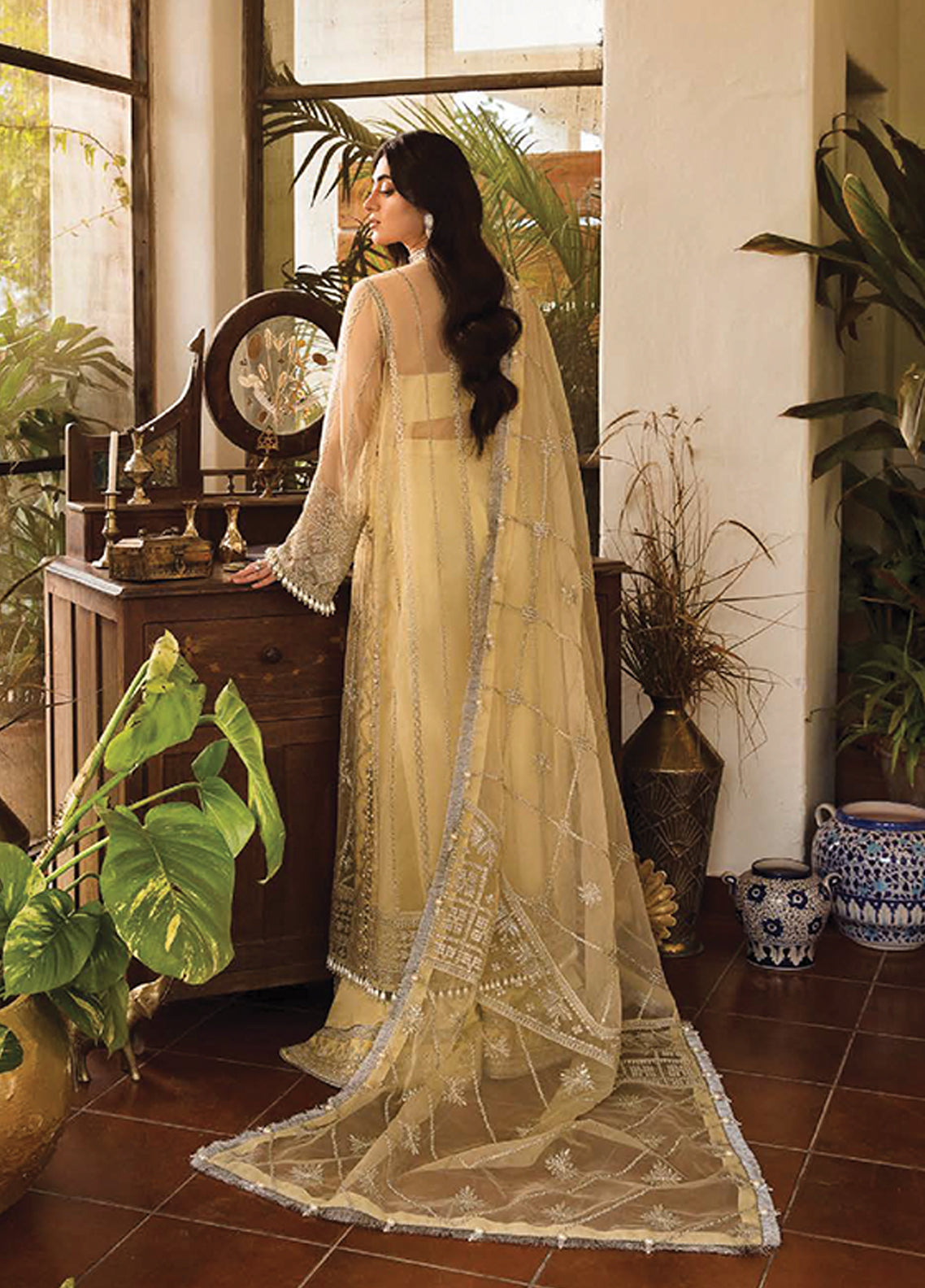 Mehrbano Ayzel By Afrozeh Embroidered Organza Unstitched 3 Piece Suit - 01 Mehrbano Ayzel By Afrozeh Embroidered Organza Unstitched 3 Piece Suit - 01