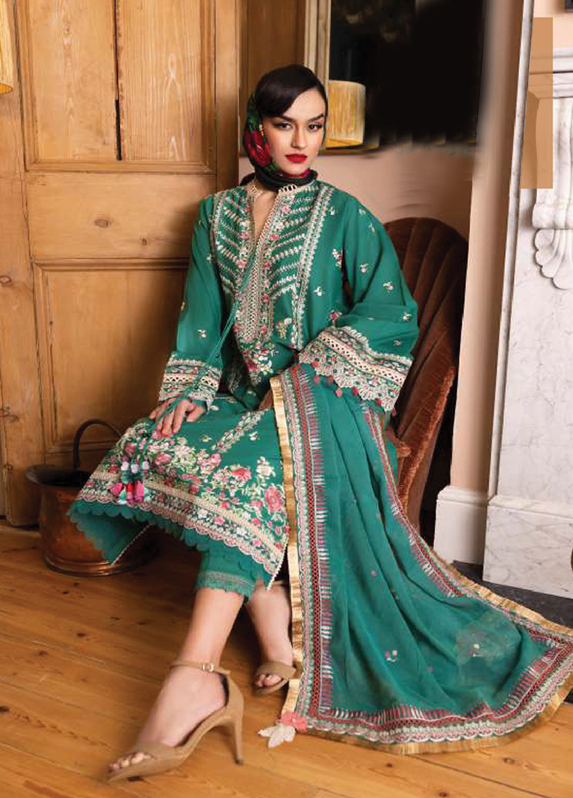 D#4A Sobia Nazir Vital Emb Lawn Collection 223 D#4A Sobia Nazir Vital Emb Lawn Collection 223