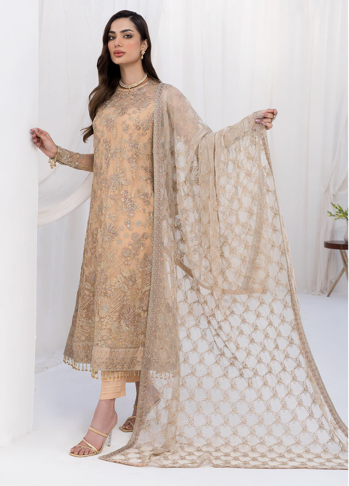 La Celeste By Zarif Embroidered Net Unstitched 3 Piece Suit - 07 La Celeste By Zarif Embroidered Net Unstitched 3 Piece Suit - 07