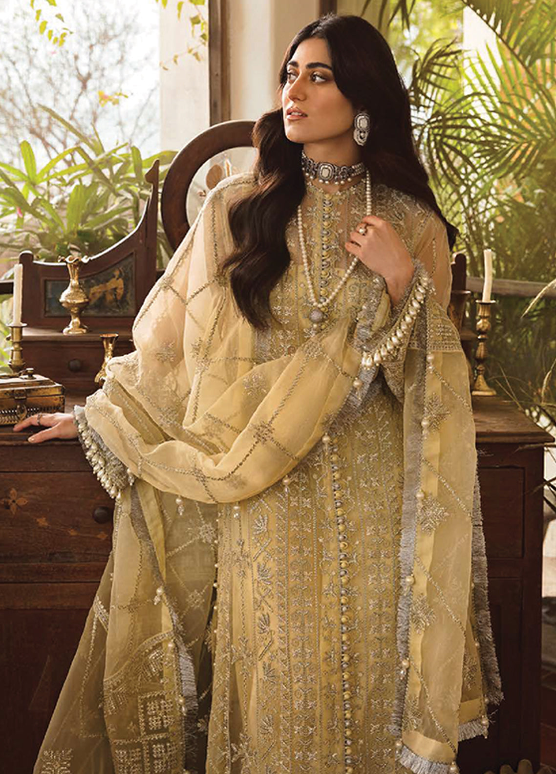 Mehrbano Ayzel By Afrozeh Embroidered Organza Unstitched 3 Piece Suit - 01 Mehrbano Ayzel By Afrozeh Embroidered Organza Unstitched 3 Piece Suit - 01