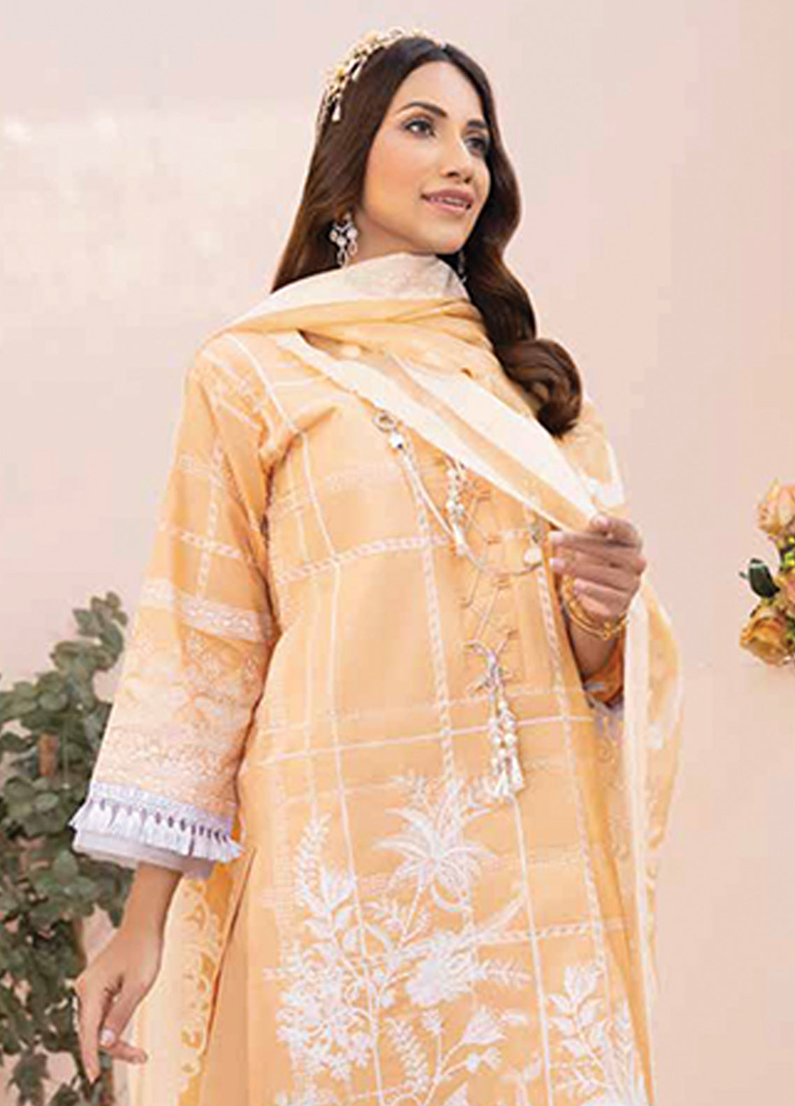 D#5561 Rashid White For Summer Emb Collection 223 D#5561 Rashid White For Summer Emb Collection 223