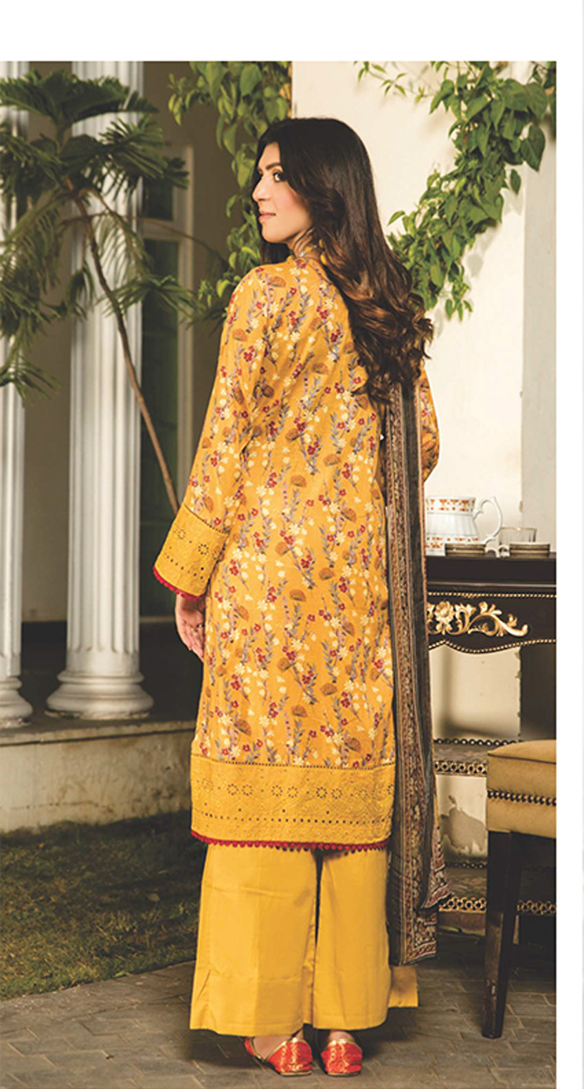 D#7514 Rashid Asmara Digital Emb Lawn Collection 323 D#7514 Rashid Asmara Digital Emb Lawn Collection 323