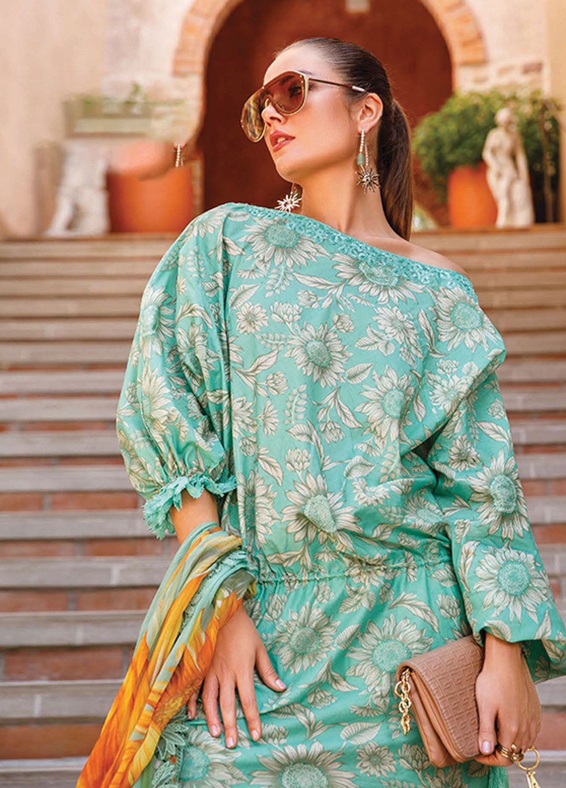 D#1709A Maria B M Print Emb Lawn Collection 223 D#1709A Maria B M Print Emb Lawn Collection 223