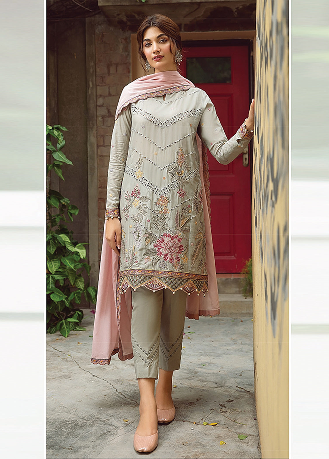 D#09 Jazmin Iris Emb Lawn Collection 223 D#09 Jazmin Iris Emb Lawn Collection 223