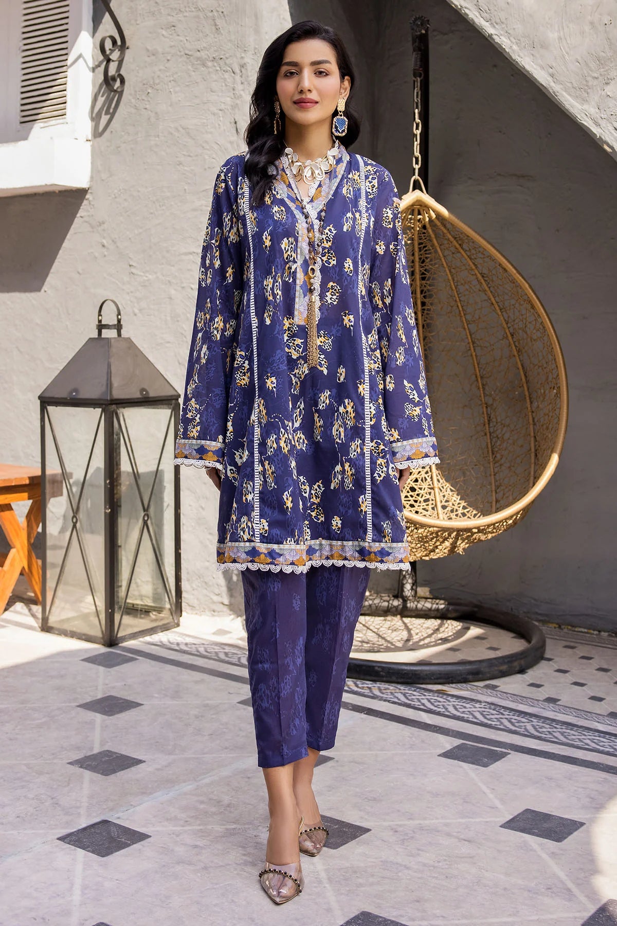 D#3710 Motifz Rang Digital Printed Lawn Collection 323 D#3710 Motifz Rang Digital Printed Lawn Collection 323