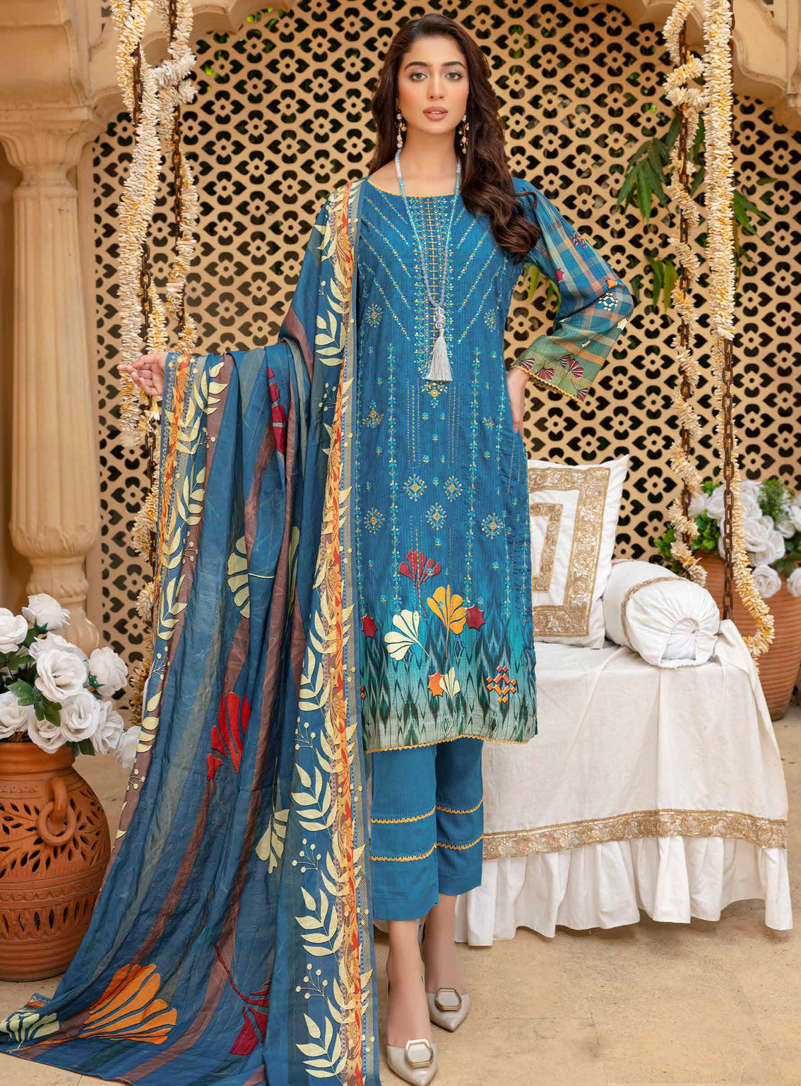 Mahjabeen by Aalaya Embroidered Staple Untitched 3 Piece Suit -03 Mahjabeen by Aalaya Embroidered Staple Untitched 3 Piece Suit -03