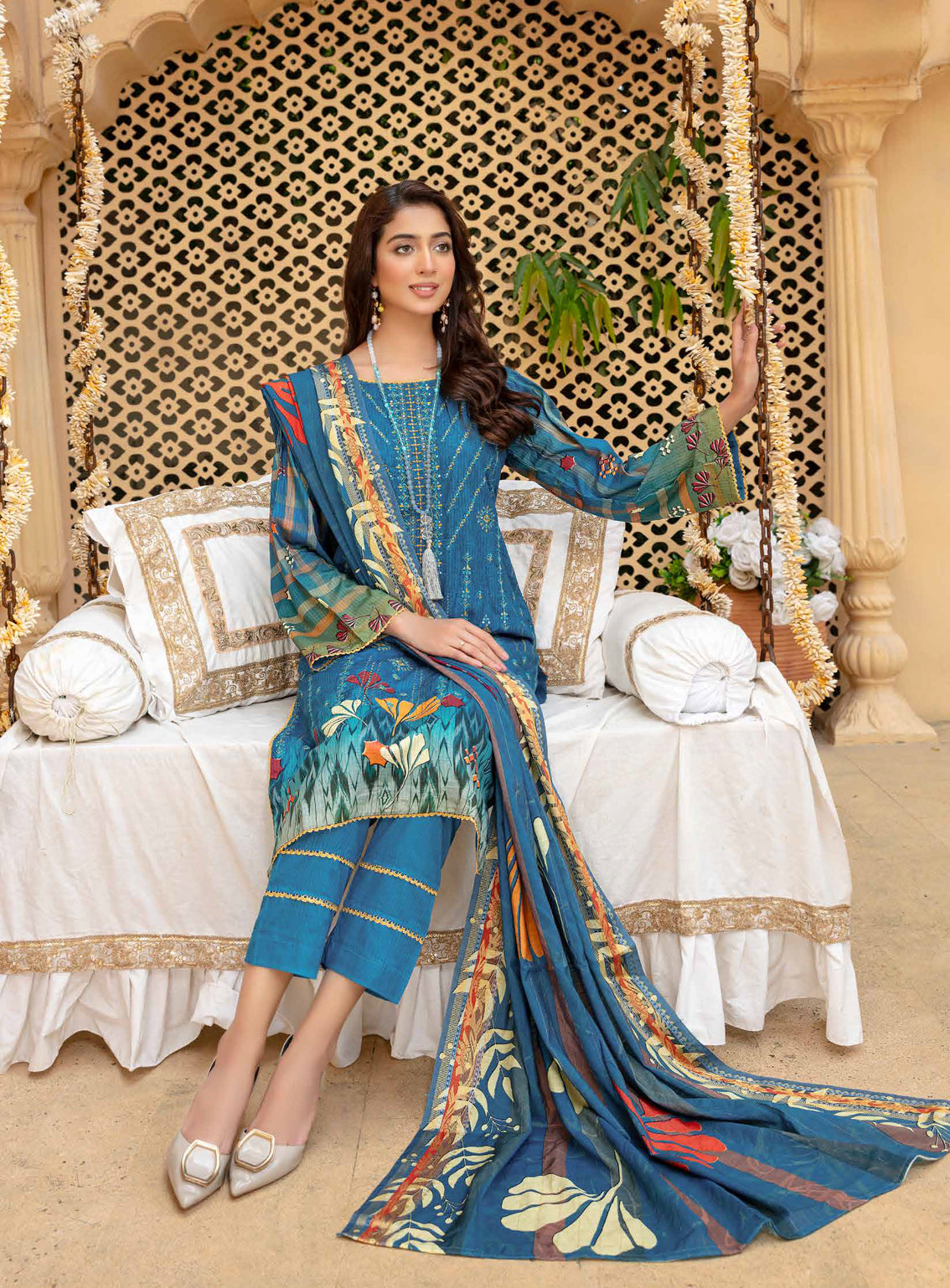 Mahjabeen by Aalaya Embroidered Staple Untitched 3 Piece Suit -03 Mahjabeen by Aalaya Embroidered Staple Untitched 3 Piece Suit -03