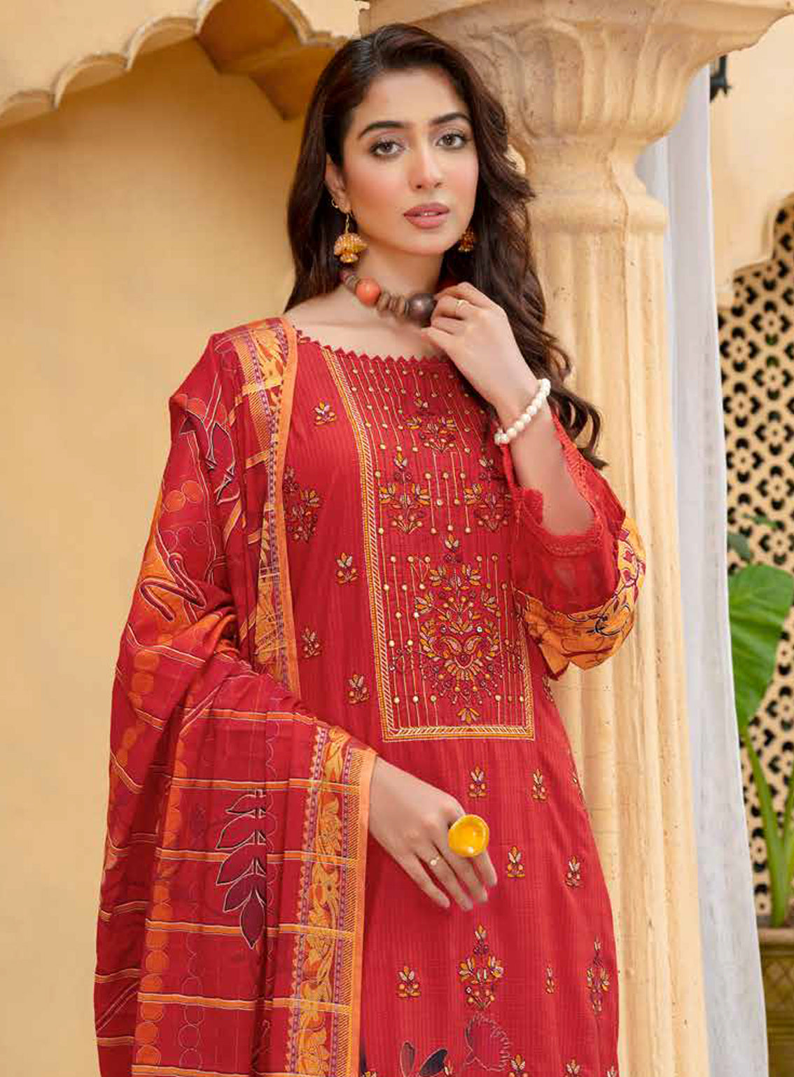 Mahjabeen by Aalaya Embroidered Staple Untitched 3 Piece Suit -05 Mahjabeen by Aalaya Embroidered Staple Untitched 3 Piece Suit -05