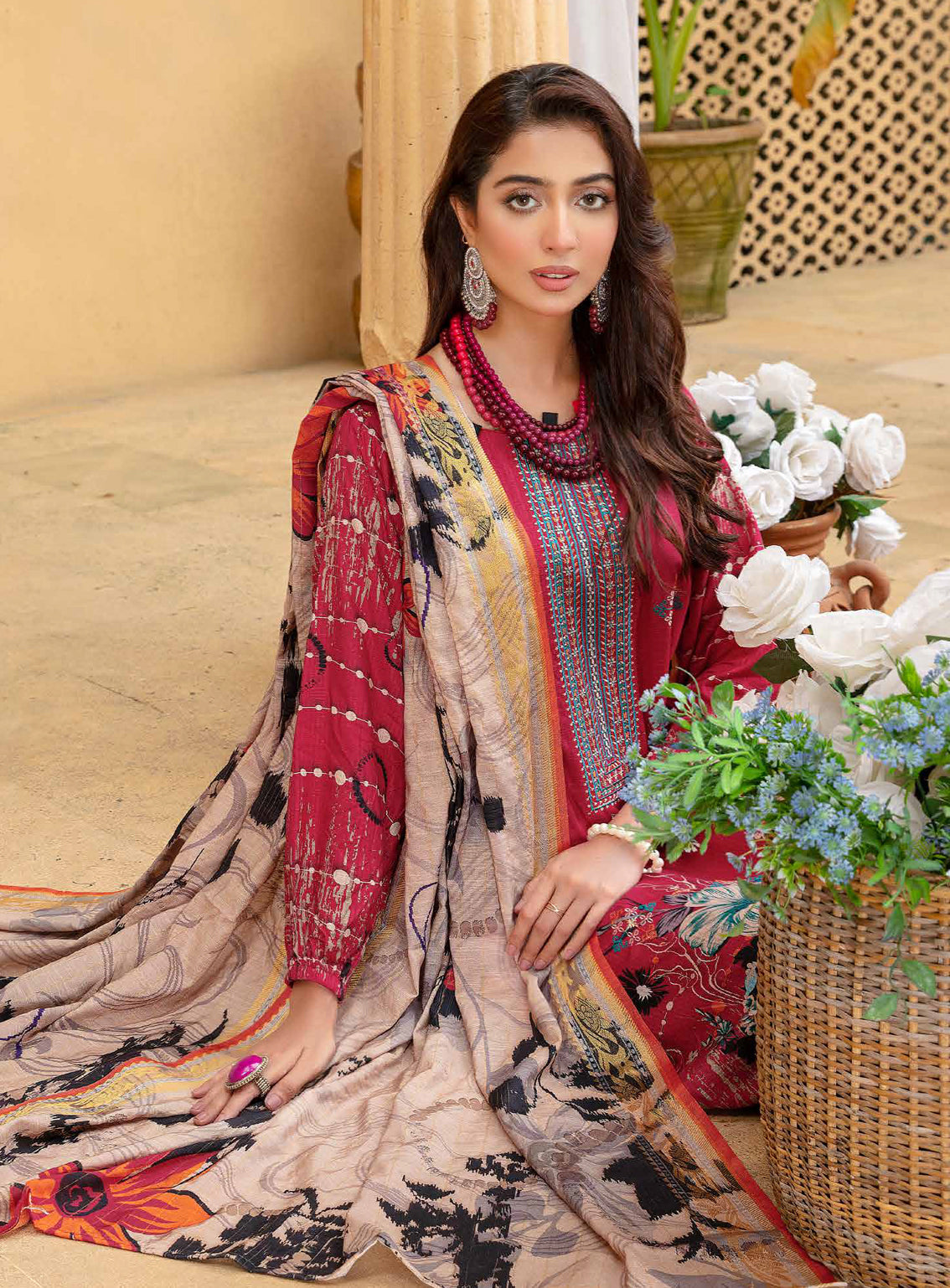 Mahjabeen by Aalaya Embroidered Staple Untitched 3 Piece Suit -07 Mahjabeen by Aalaya Embroidered Staple Untitched 3 Piece Suit -07