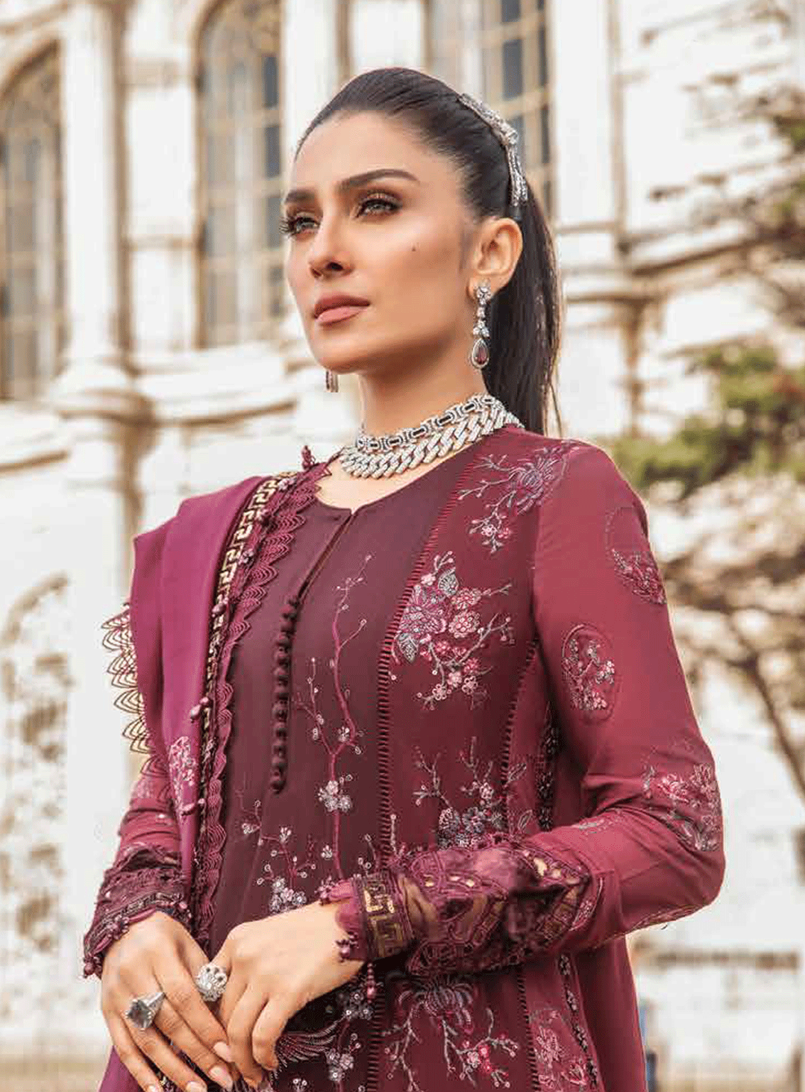 Maria B Embroidered Twill Linen Unstitched 3 Piece Suit - MB23L 1103 Maria B Embroidered Twill Linen Unstitched 3 Piece Suit - MB23L 1103