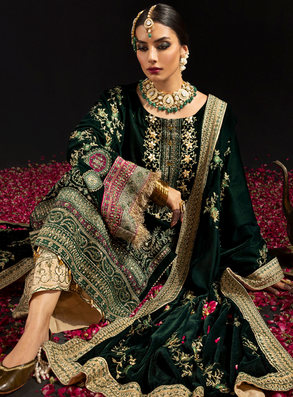Maya by Nureh Embroidered Velvet Unstitched 3 Piece Suit - NU23MV 99 ALMA Maya by Nureh Embroidered Velvet Unstitched 3 Piece Suit - NU23MV 99 ALMA
