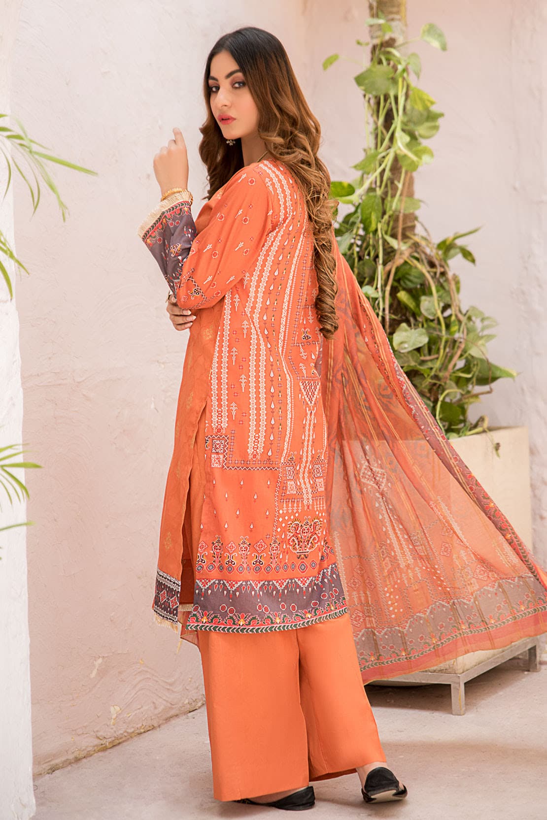 Rashid Textile Unstitched 3 Piece D#6853 Rashid Textile Unstitched 3 Piece D#6853