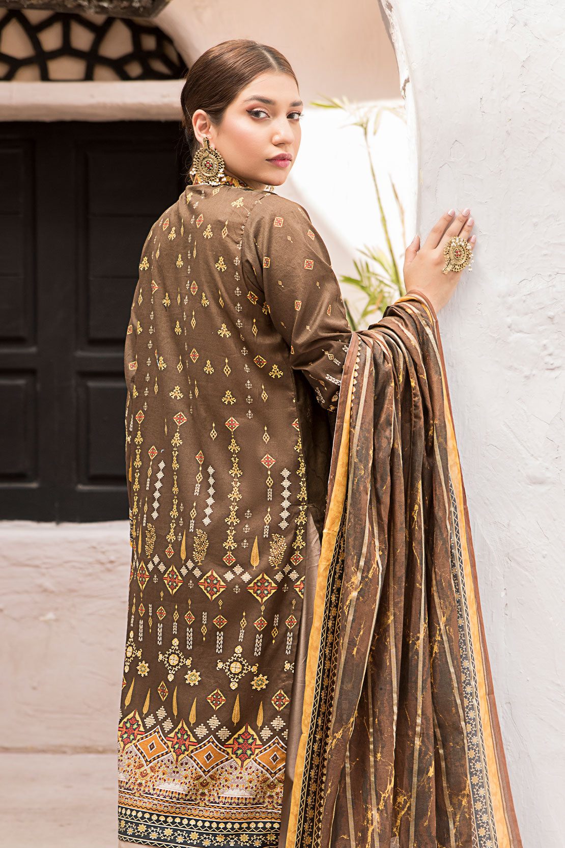 Rashid Textile Unstitched 3 Piece D#6855 Rashid Textile Unstitched 3 Piece D#6855