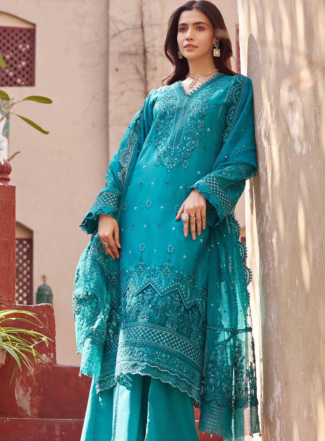 Motifz Embroidered Lawn Unstitched 3 Piece Suit - MTF23EL 4049 AVERY Motifz Embroidered Lawn Unstitched 3 Piece Suit - MTF23EL 4049 AVERY