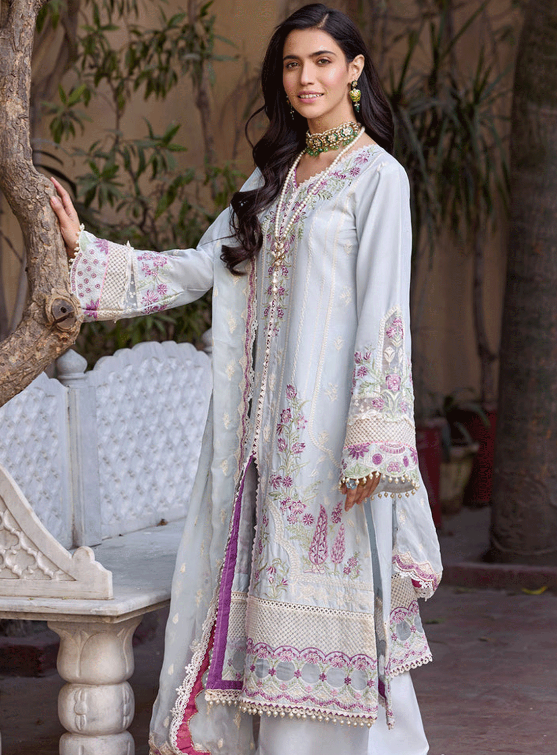 Motifz Embroidered Lawn Unstitched 3 Piece Suit - MTF23EL 4056 ZOOHA Motifz Embroidered Lawn Unstitched 3 Piece Suit - MTF23EL 4056 ZOOHA