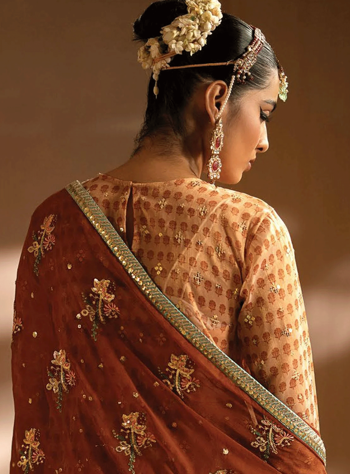 Nayab By Myeesha Embroidered Missouri Unstitched 3 Piece Suit - MY23NF 04 MARJAAN Nayab By Myeesha Embroidered Missouri Unstitched 3 Piece Suit - MY23NF 04 MARJAAN