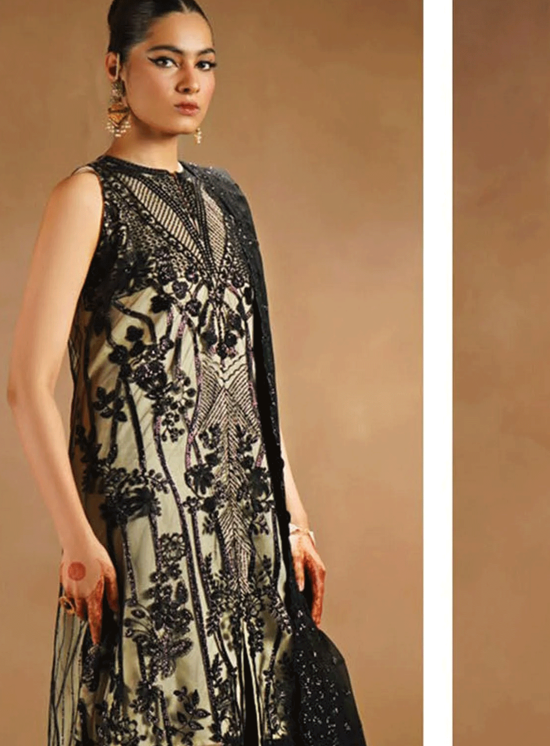 Nayab By Myeesha Embroidered Net Unstitched 3 Piece Suit - MY23NF 06 SIYAAH Nayab By Myeesha Embroidered Net Unstitched 3 Piece Suit - MY23NF 06 SIYAAH