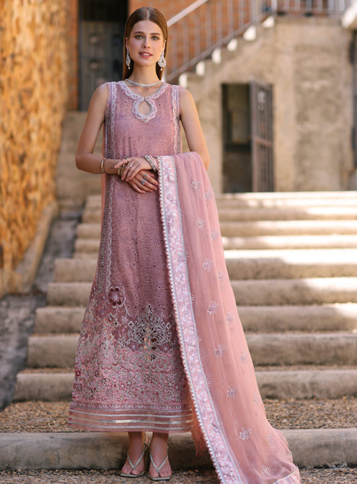 Noor By Saadia Asad Embroidered Chiffon Unstitched 3 Piece Suit - 05 ZURIA Noor By Saadia Asad Embroidered Chiffon Unstitched 3 Piece Suit - 05 ZURIA