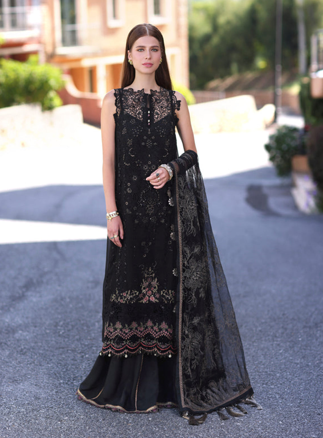 Noor By Saadia Asad Embroidered Chiffon Unstitched 3 Piece Suit - 07 ZIRA Noor By Saadia Asad Embroidered Chiffon Unstitched 3 Piece Suit - 07 ZIRA