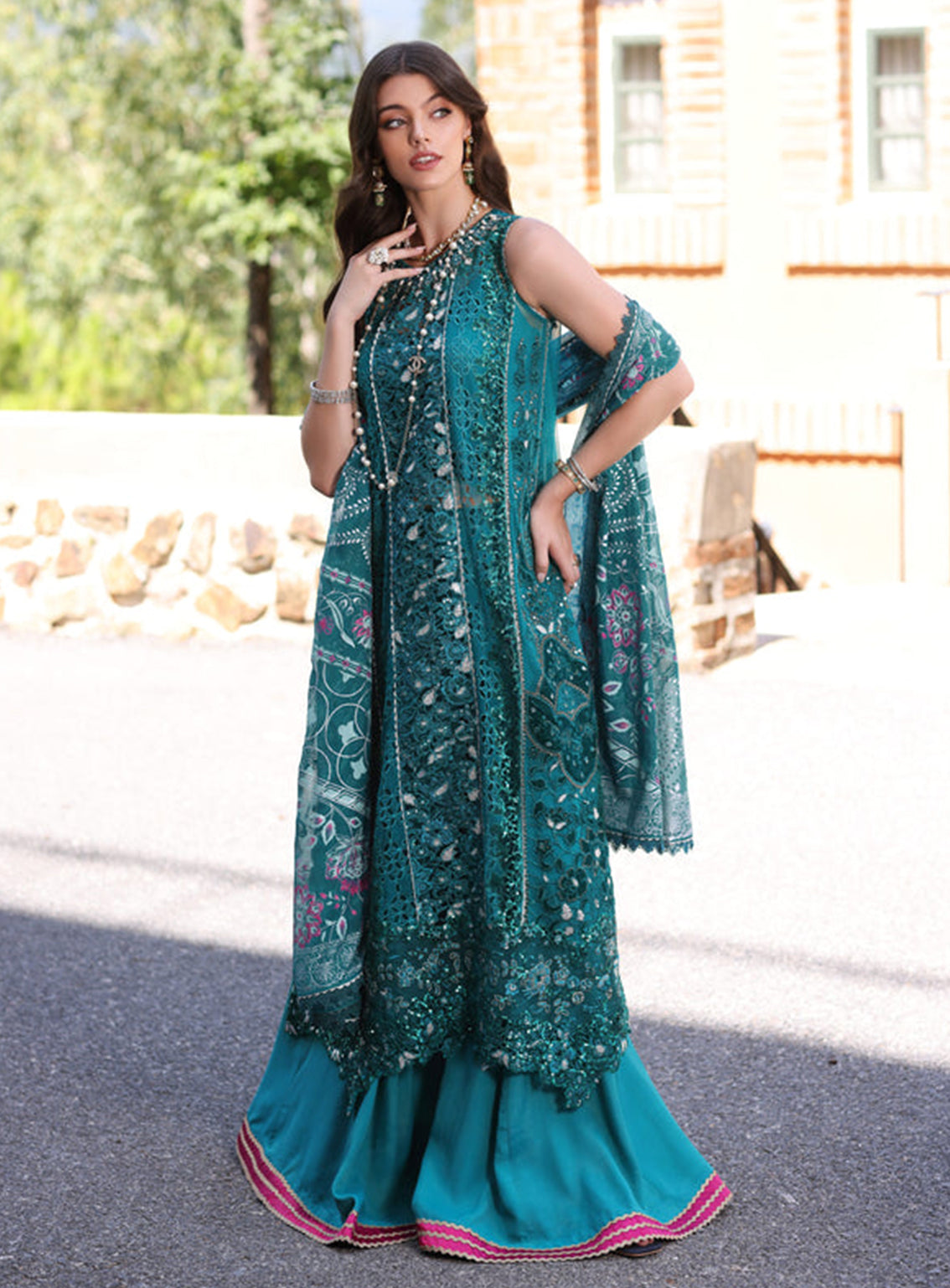 Noor By Saadia Asad Embroidered Chiffon Unstitched 3 Piece Suit - 08 ZARISH Noor By Saadia Asad Embroidered Chiffon Unstitched 3 Piece Suit - 08 ZARISH