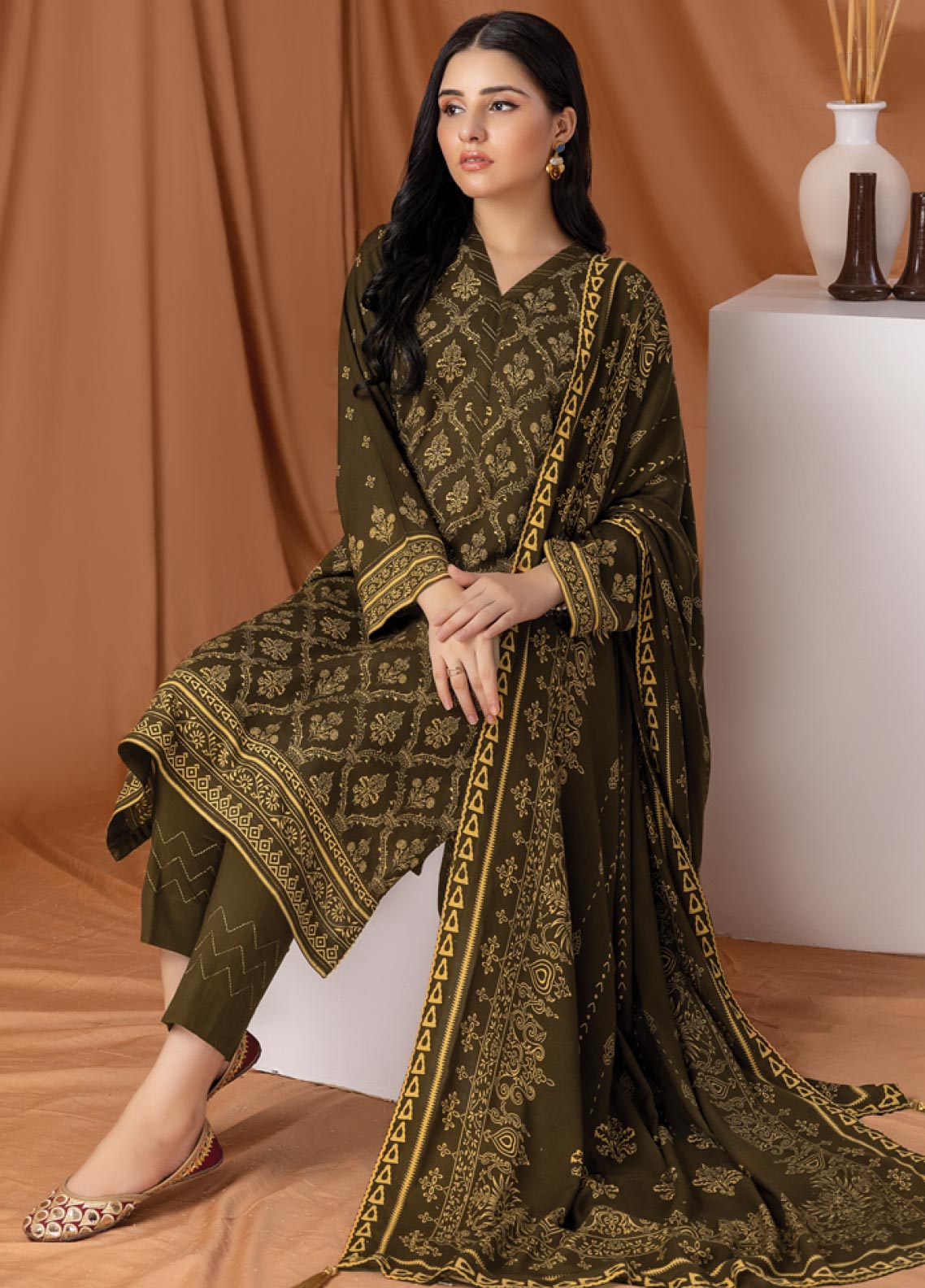 D#304A LSM Lakhany Pashmina Printed Collection 922 D#304A LSM Lakhany Pashmina Printed Collection 922