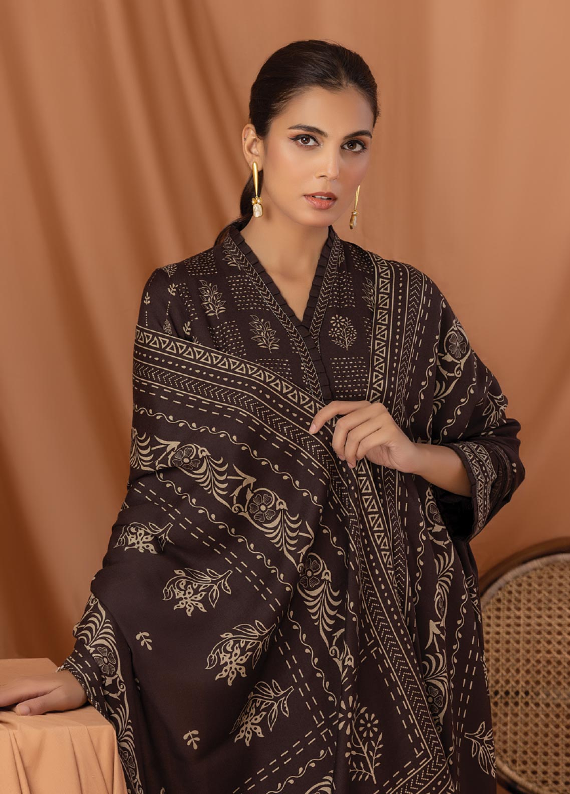 D#305B LSM Lakhany Pashmina Printed Collection 922 D#305B LSM Lakhany Pashmina Printed Collection 922