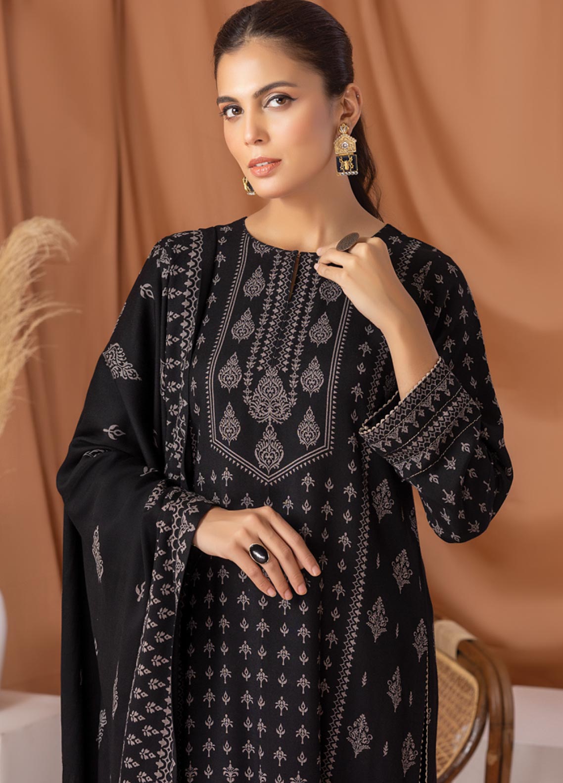 D#307C LSM Lakhany Pashmina Printed Collection 922 D#307C LSM Lakhany Pashmina Printed Collection 922