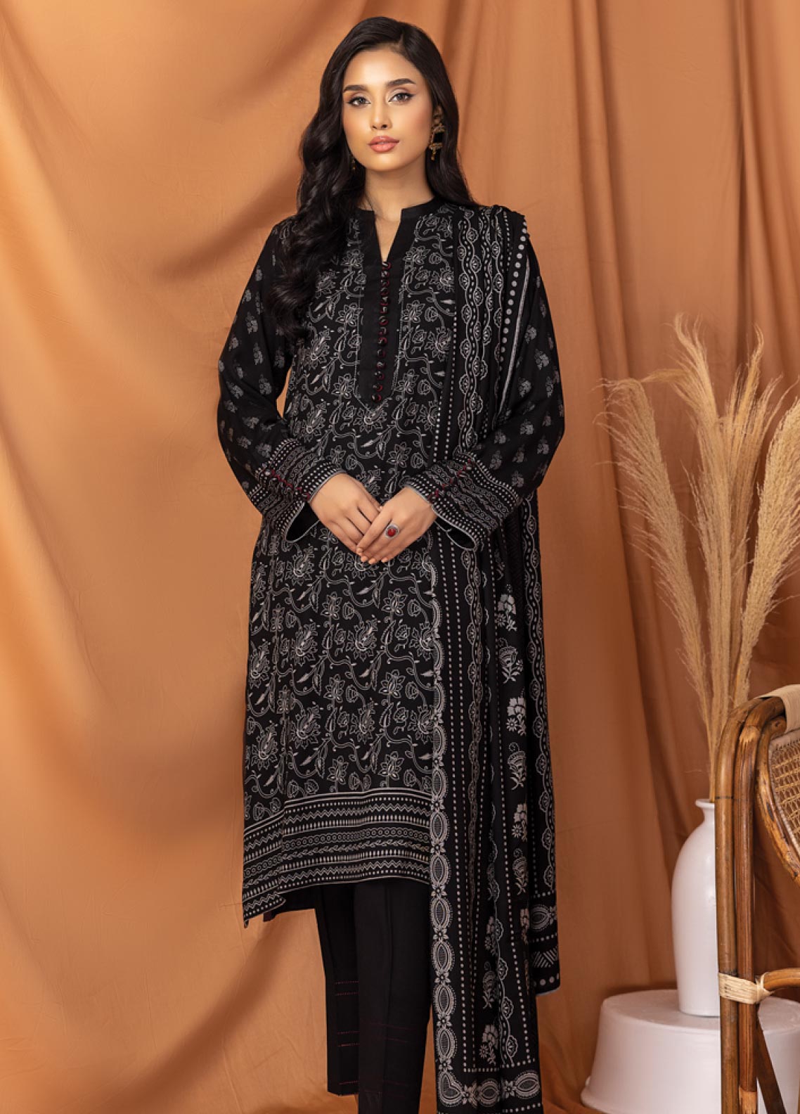 D#308C LSM Lakhany Pashmina Printed Collection 922 D#308C LSM Lakhany Pashmina Printed Collection 922