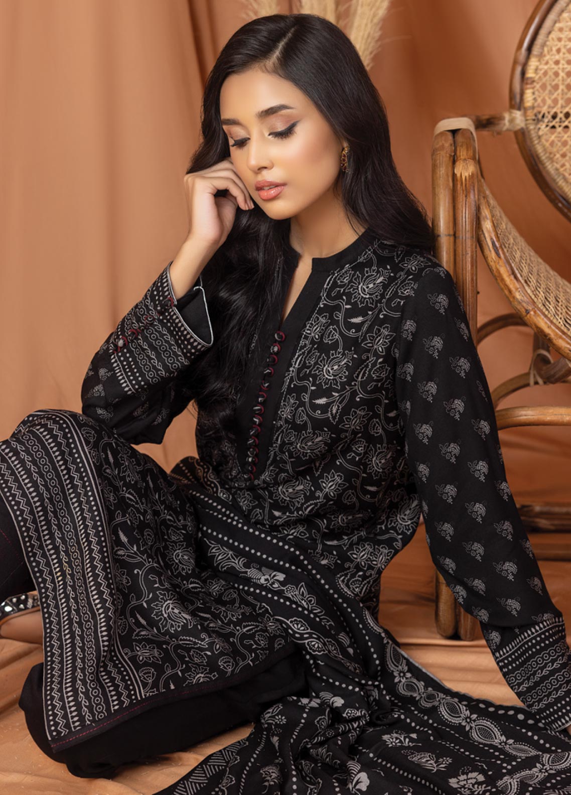 D#308C LSM Lakhany Pashmina Printed Collection 922 D#308C LSM Lakhany Pashmina Printed Collection 922
