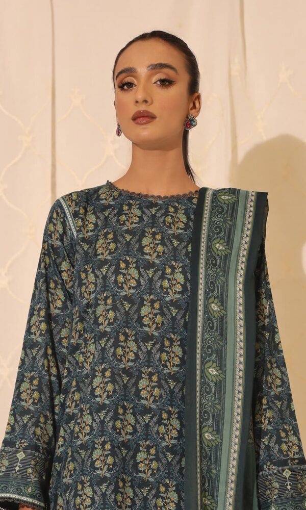 D#7768 Rashid Petal Digital Printed Lawn Collection 323 D#7768 Rashid Petal Digital Printed Lawn Collection 323