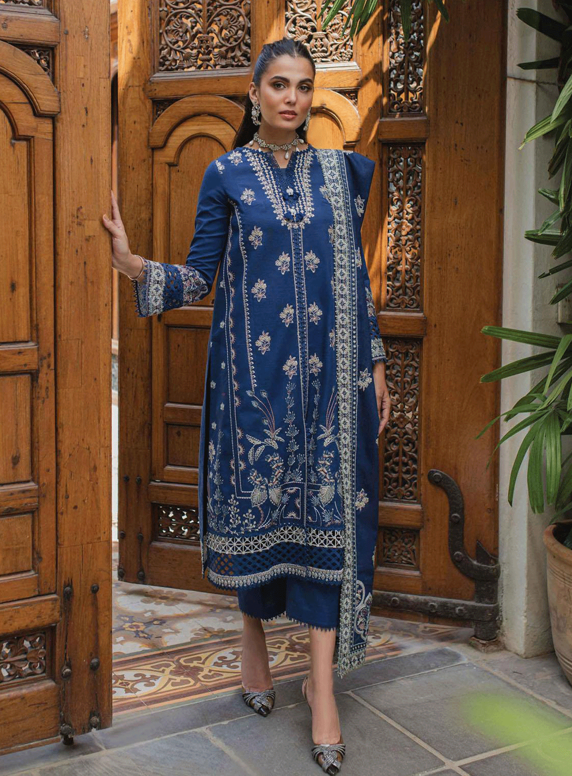 Qalamkar Embroidered Khaddar Unstitched 3 Piece Suit - 5 ROMINA Qalamkar Embroidered Khaddar Unstitched 3 Piece Suit - 5 ROMINA