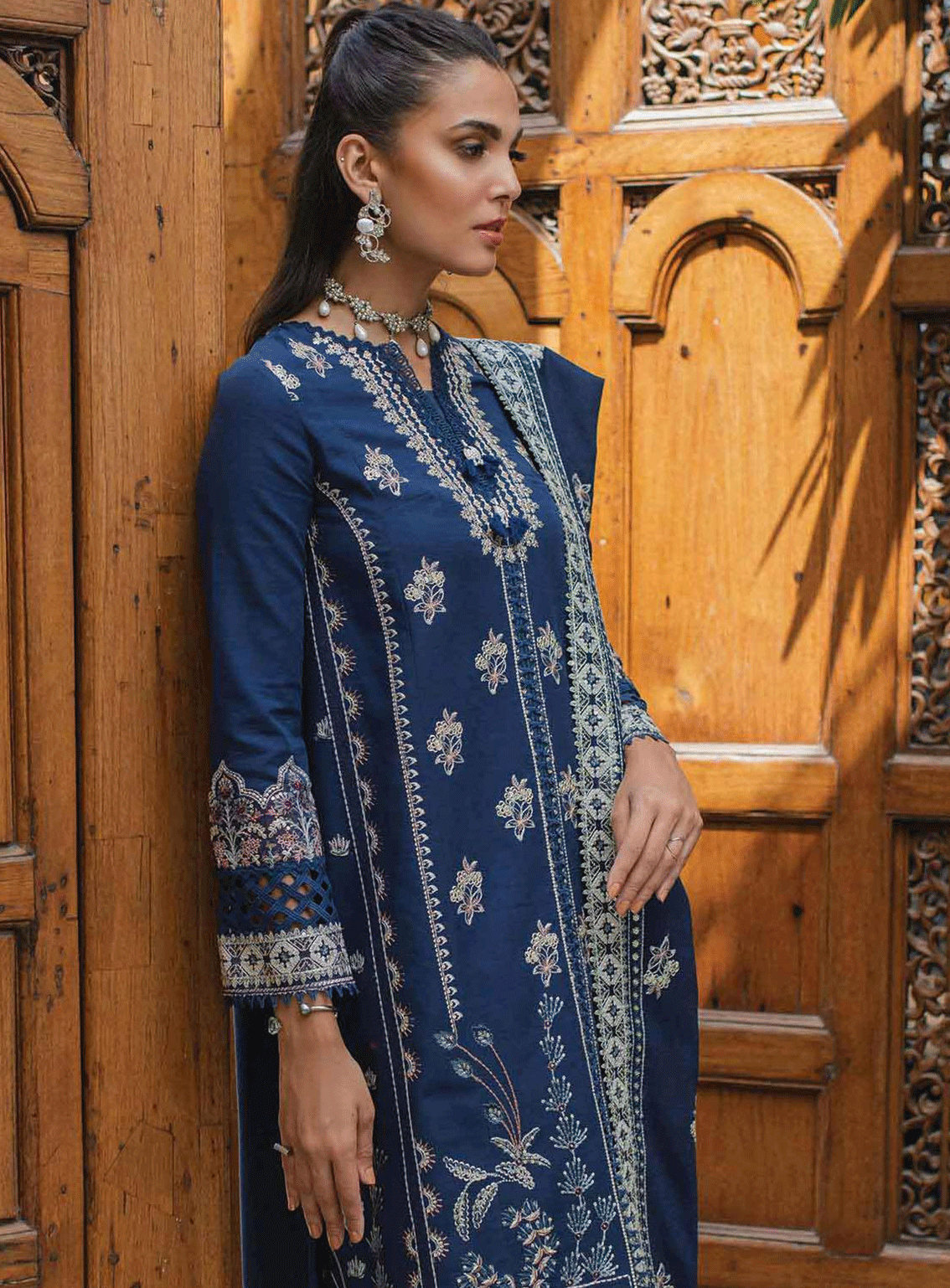 Qalamkar Embroidered Khaddar Unstitched 3 Piece Suit - 5 ROMINA Qalamkar Embroidered Khaddar Unstitched 3 Piece Suit - 5 ROMINA