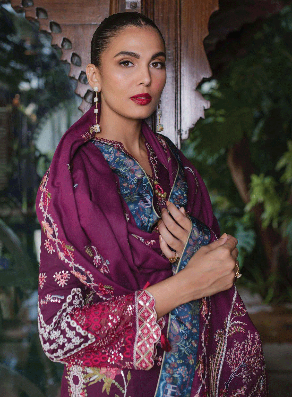 Qalamkar Embroidered Khaddar Unstitched 3 Piece Suit - 7 SERENE Qalamkar Embroidered Khaddar Unstitched 3 Piece Suit - 7 SERENE