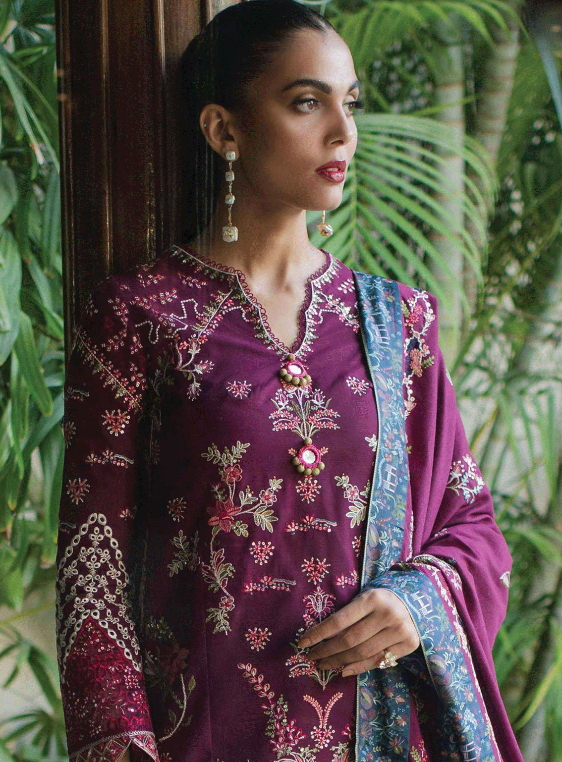 Qalamkar Embroidered Khaddar Unstitched 3 Piece Suit - 7 SERENE Qalamkar Embroidered Khaddar Unstitched 3 Piece Suit - 7 SERENE
