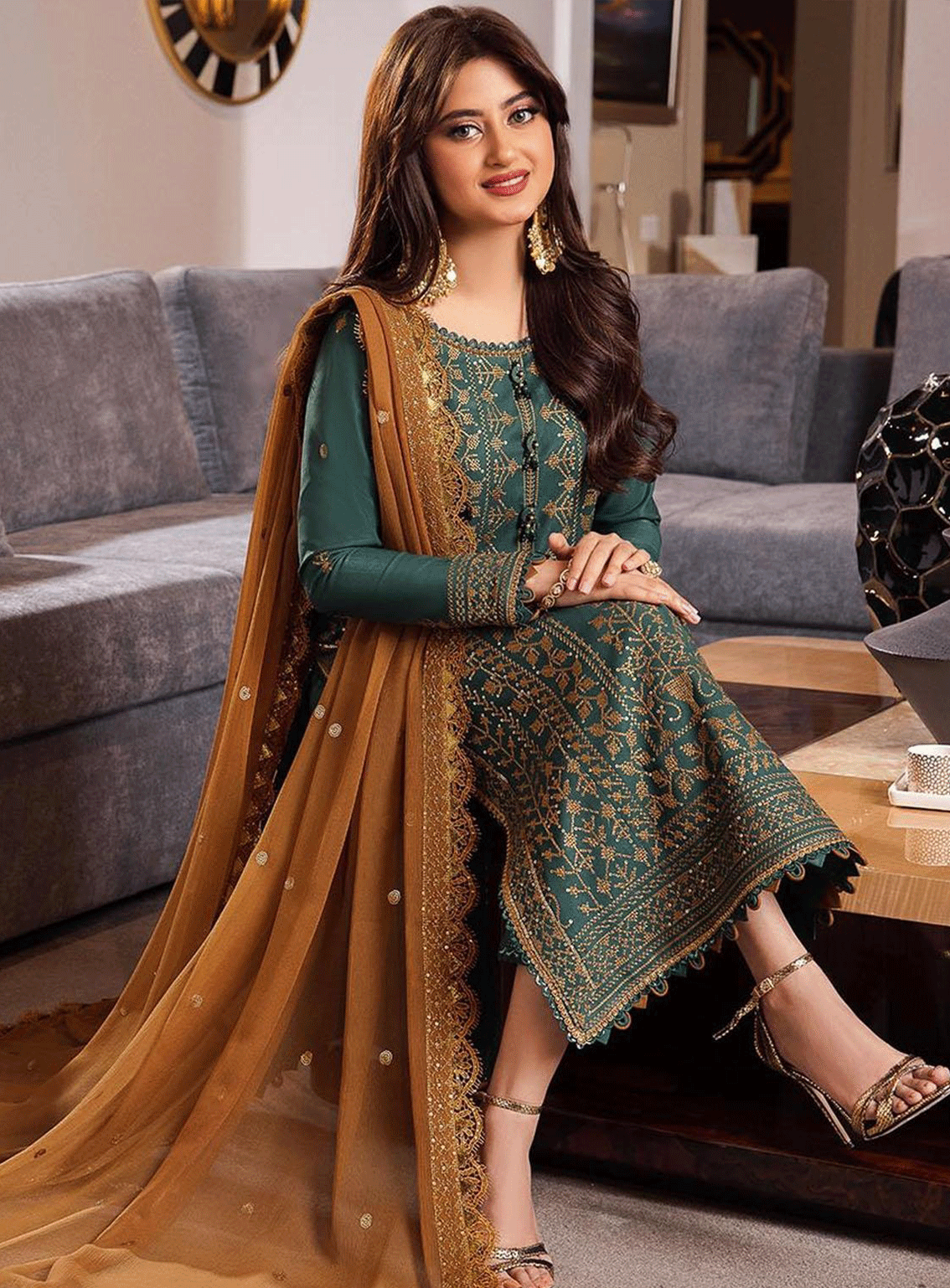 Rang-E-Noor By Asim Jofa Embroidered Lawn Silk Unstitched 3 Piece Suit - AJRN-11 Rang-E-Noor By Asim Jofa Embroidered Lawn Silk Unstitched 3 Piece Suit - AJRN-11