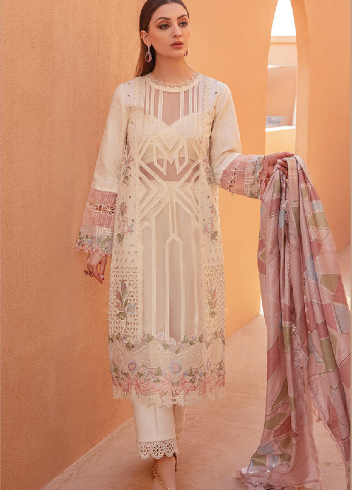 Rang Rasiya Embroidered Lawn Unstitched 3 Piece Suit - RR24L 11 NOOREH Rang Rasiya Embroidered Lawn Unstitched 3 Piece Suit - RR24L 11 NOOREH