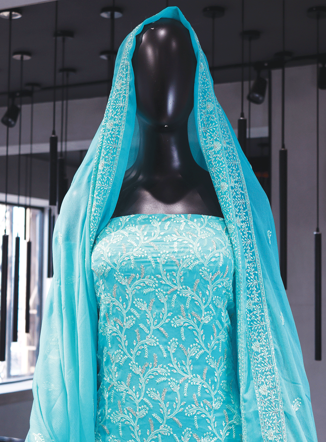 Royal Fashion Embroidered Chiffon Unstitched 2 Piece Suit - RF23EE ET2526-1 Royal Fashion Embroidered Chiffon Unstitched 2 Piece Suit - RF23EE ET2526-1