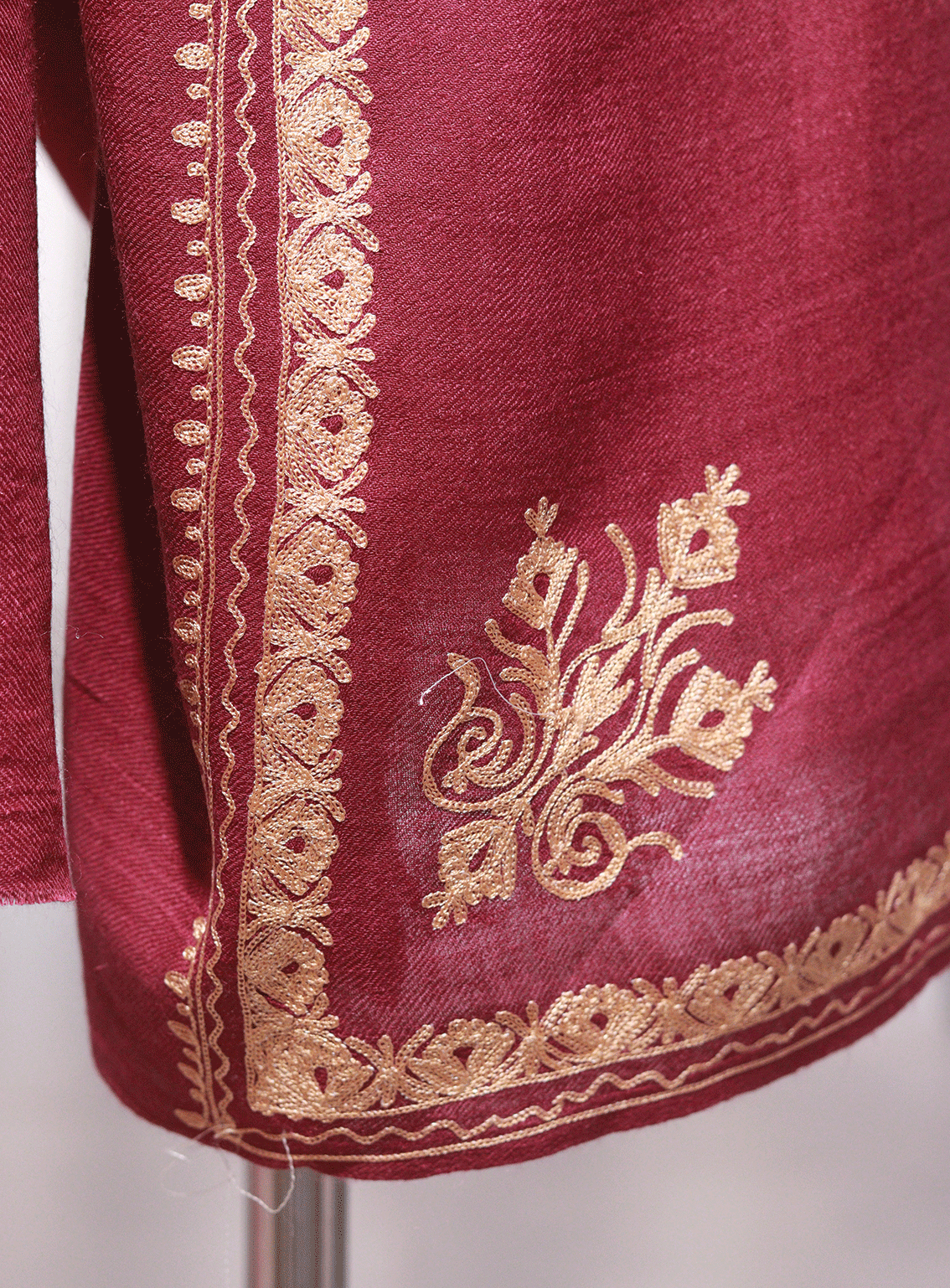 Royal Fashion Embroidered Woolen Shawl - RF23SH A6AN058-5 Royal Fashion Embroidered Woolen Shawl - RF23SH A6AN058-5