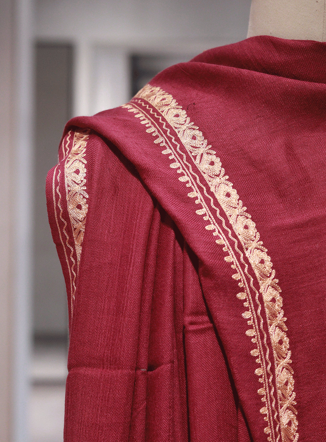 Royal Fashion Embroidered Woolen Shawl - RF23SH A6AN058-5 Royal Fashion Embroidered Woolen Shawl - RF23SH A6AN058-5